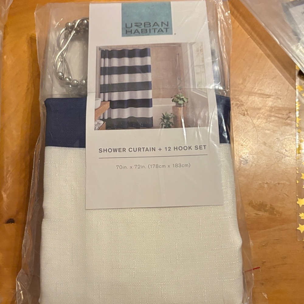 Habitat Navy and White Shower Curtain Set